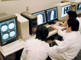 Reading images on computer screens